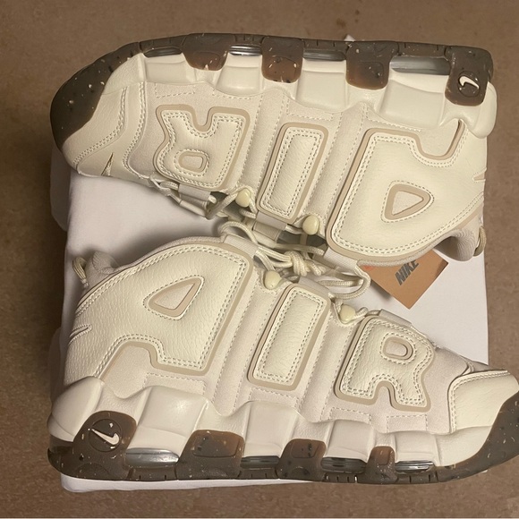 Nike Air More Uptempo, Coconut Milk, DX1939-100, men’s size 11 - Picture 3 of 8